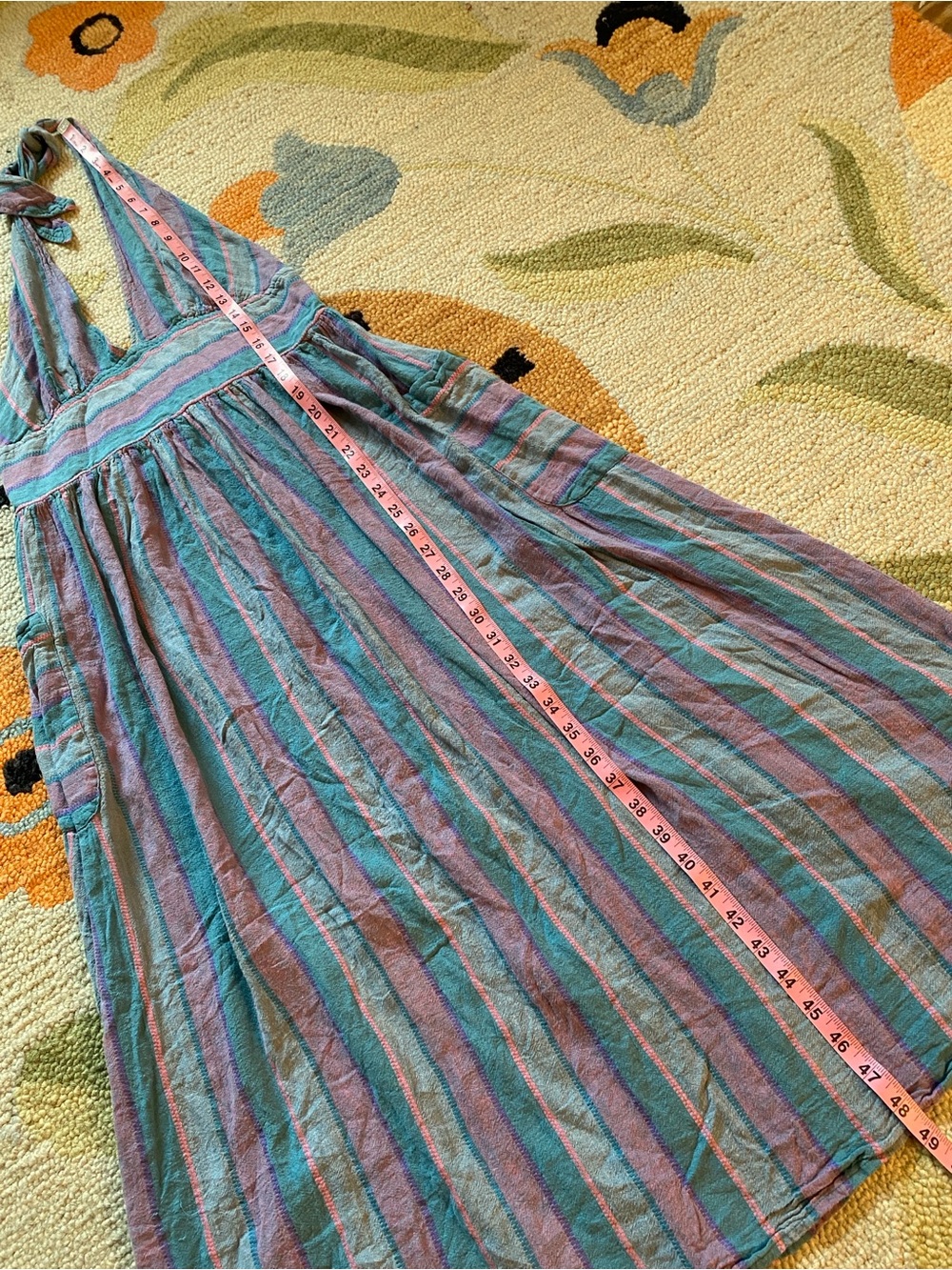 UO Betsey Linen Halter Midi Dress - Blue Motif - Picture 9 of 16